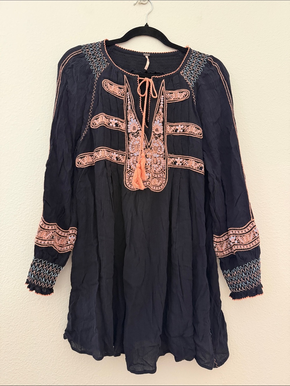 Free People Embroidered Boho Peasant Tunic Dress Black Coral Tassel Size S/P
